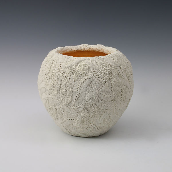 Hitomi Hosono, A Wisteria Bowl, 2014