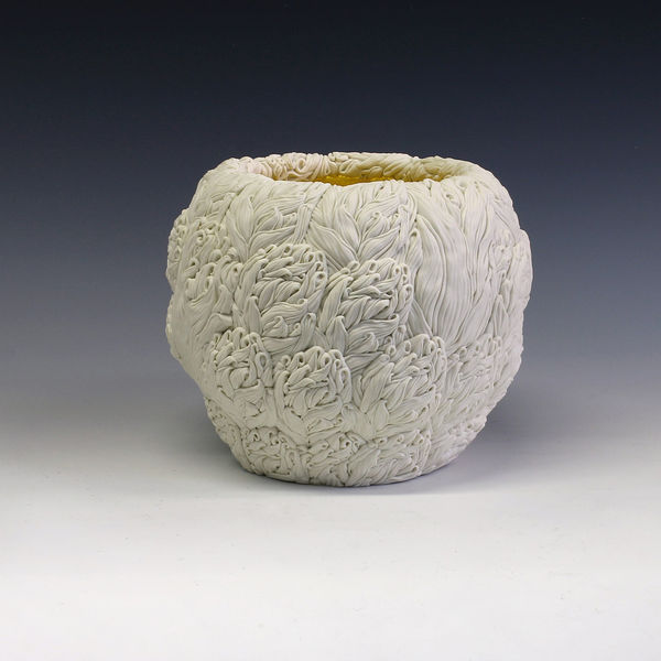 Hitomi Hosono, A Round Banana Leaves Bowl, 2015