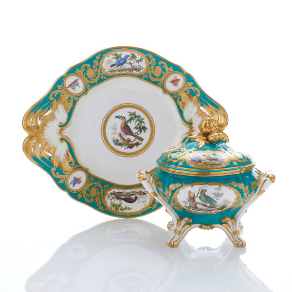 Sèvres Porcelain, A Soft-Paste Sèvres Porcelain Tureen, Cover and Stand, 1780