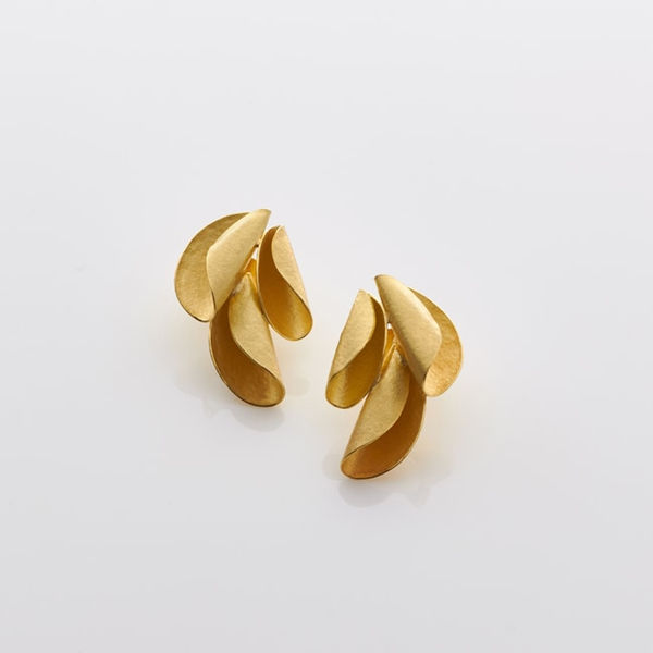 Kayo Saito, Curly Shell Earrings, 2019