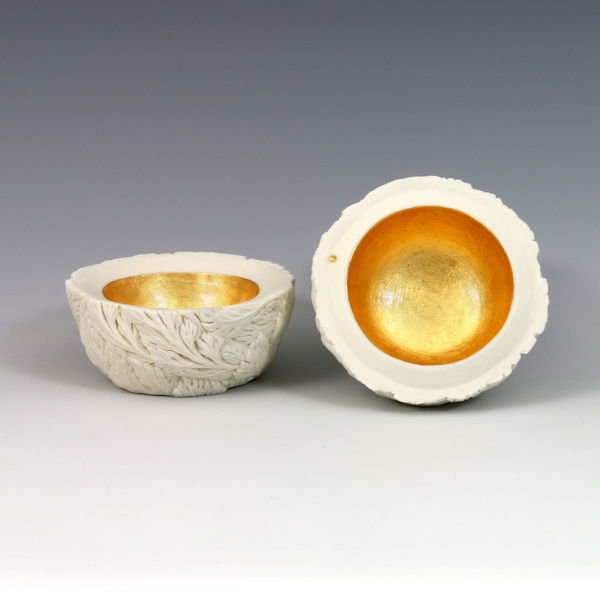 Hitomi Hosono, A Very Small Leaves Box, 2015