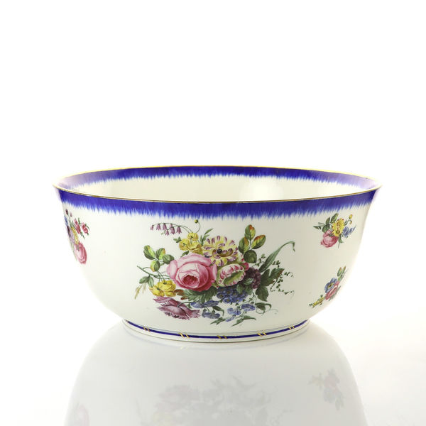 Sèvres Porcelain, A Soft-Paste Sèvres Porcelain Punch Bowl, 1767