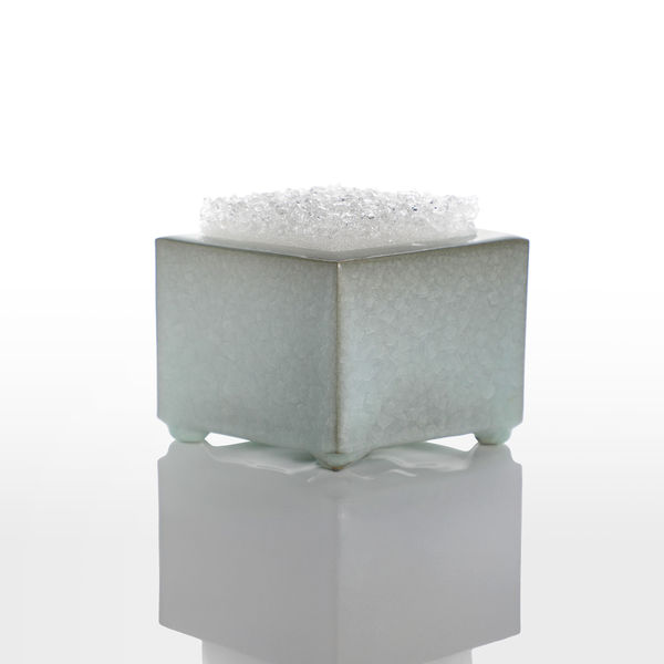 Takahiro Kondo, Cracked Ice Box, 2023