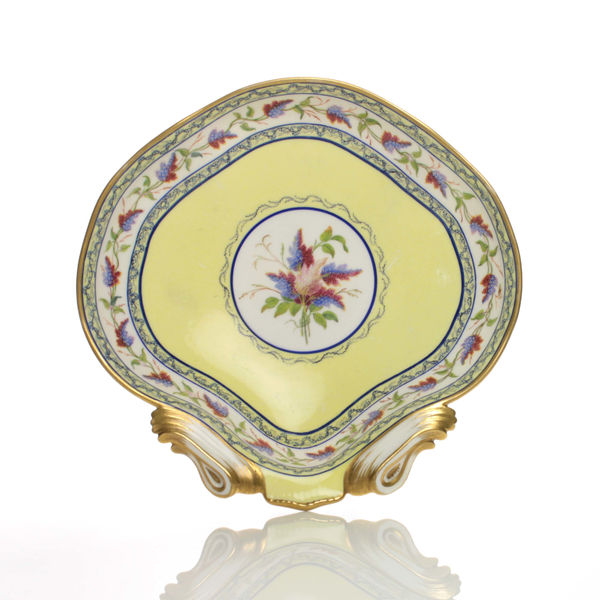 Sèvres Porcelain, A Sèvres Shell-Shaped Dish, 1787