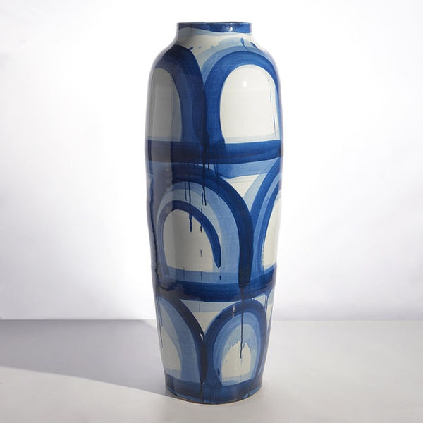 Felicity Aylieff, Commission for a Monumental Blue & White Vase, 2022