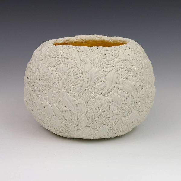 Hitomi Hosono, A Mangrove Oval Bowl, 2015