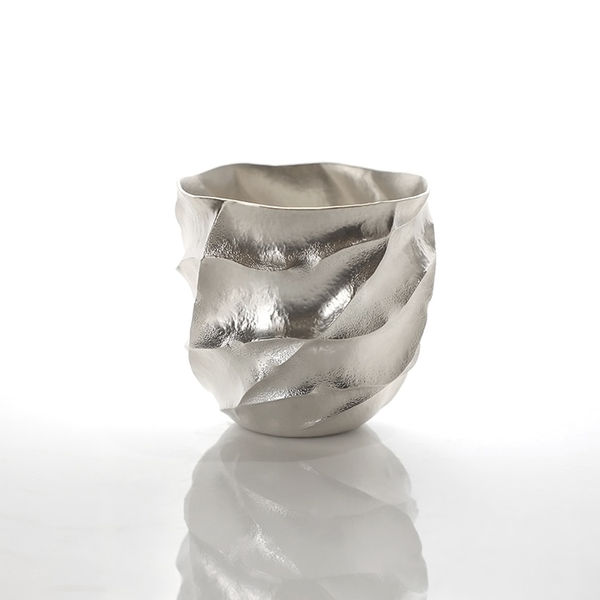 Hiroshi Suzuki, Terra Beaker, 2024