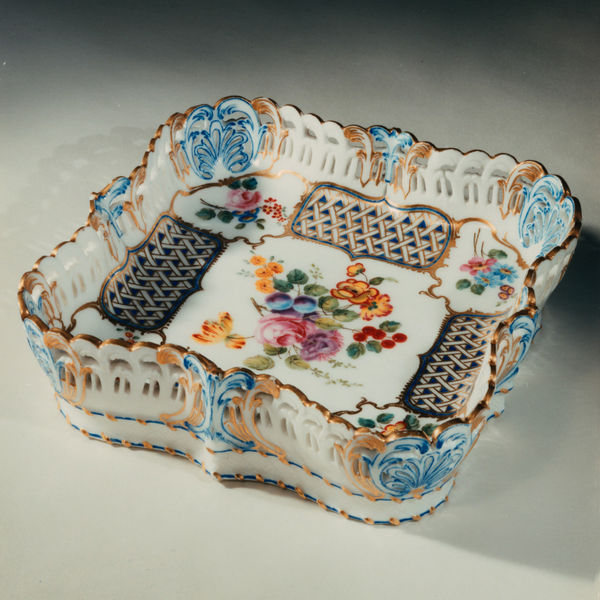 Sèvres Porcelain, A Fine Basket Tray, 1759
