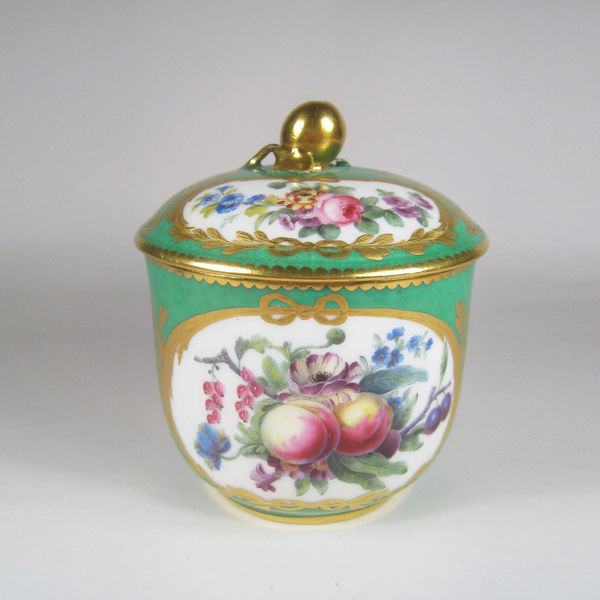 Sèvres Porcelain, A Sèvres Sugar Bowl & Cover, 1777