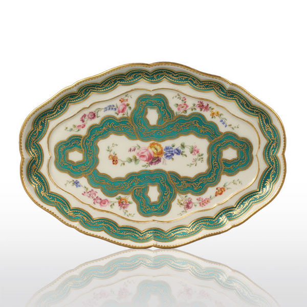 Sèvres Porcelain, A Soft-Paste Sèvres Porcelain Tray, circa 1758-60