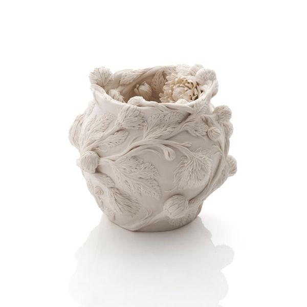 Hitomi Hosono, A Kiku Bowl, 2022