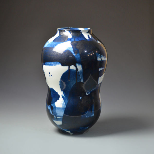 Felicity Aylieff, Blue and White Vase, 2013