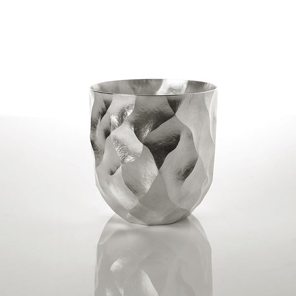 Hiroshi Suzuki, Seni Beaker, 2022