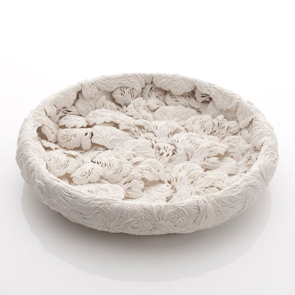 Hitomi Hosono, A Very Large Pine Tree Pool, 2019