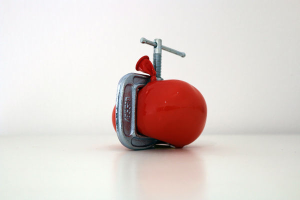 Sara Ahli, Clenched Balloon (Red), 2021