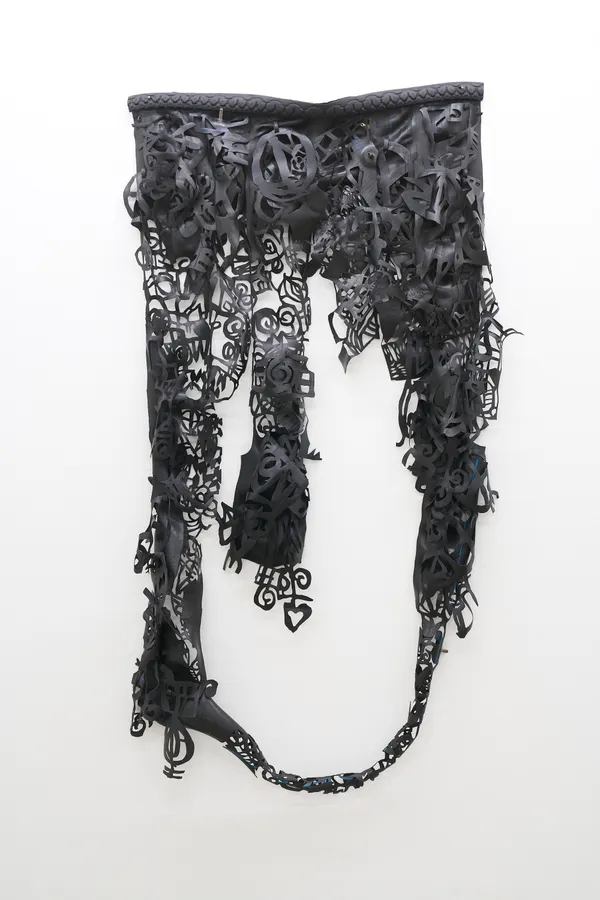 Alexandre Kyungu, Entassement I, 2024