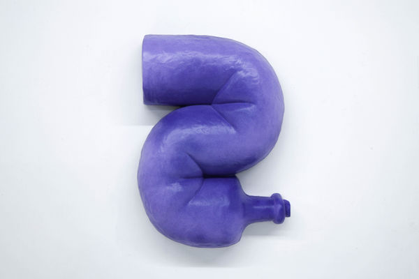 Alice Vanderschoot, Stacking the hay stack, 2021