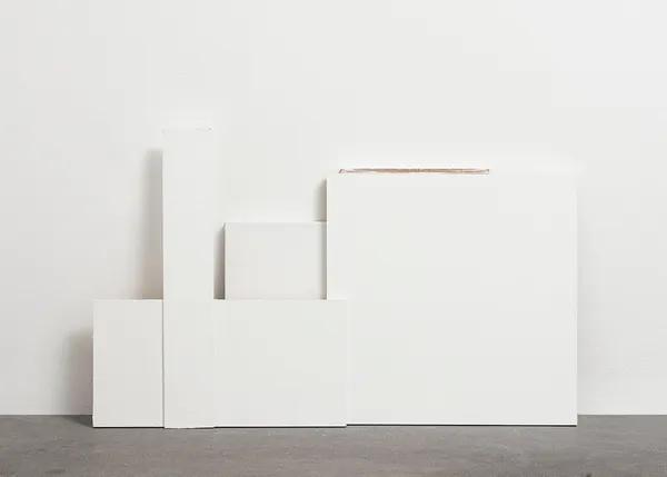 Fernanda Gomes, Untitled, 2017