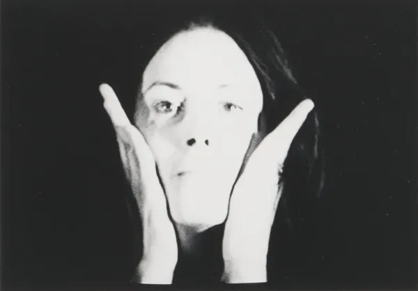 Hannah Wilke, Gestures, 1974