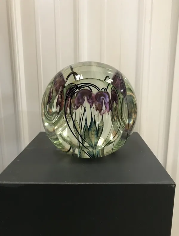 Tim Lotton, Tri-Faceted Purple Bleeding Heart Sculpture