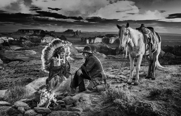 David Yarrow, Summit