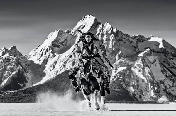 David Yarrow, High Noon