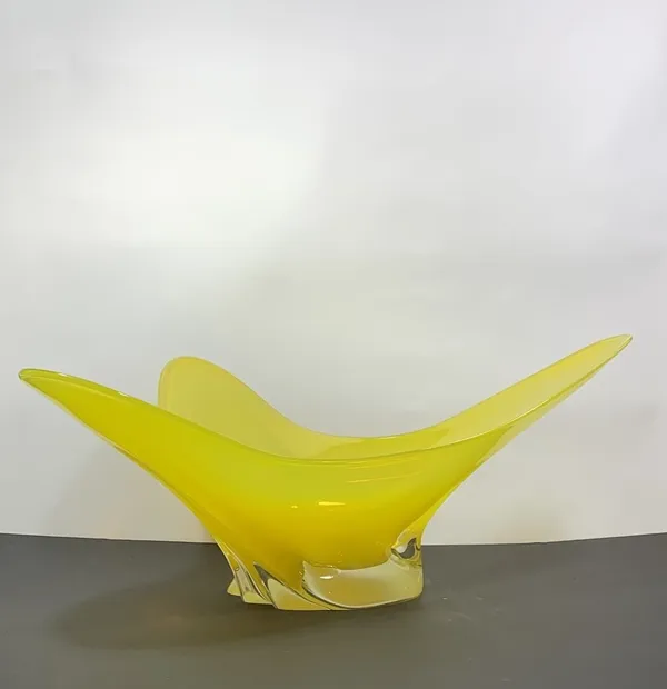 Tim Lotton, Yellow Free Form