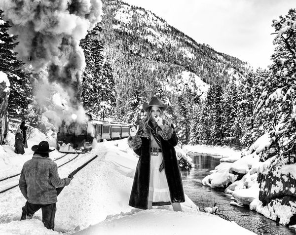 David Yarrow, Cara and the Robbers