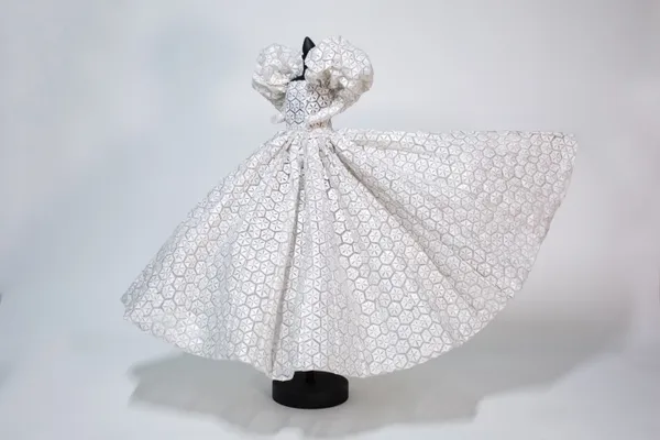 Bushra Waqas Khan, Queen B, 2021