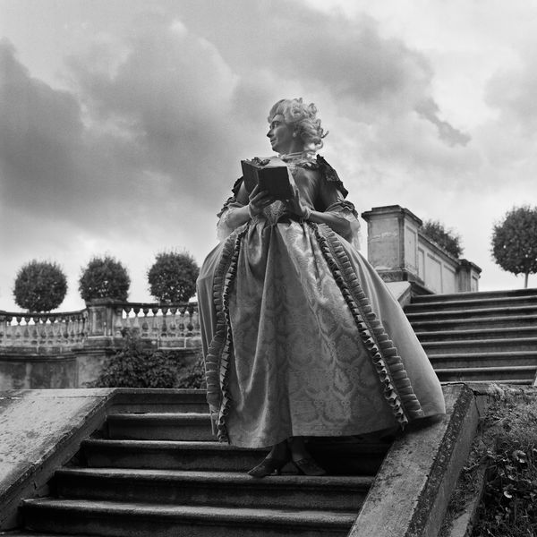 Catherine reading Voltaire at the sunset | Екатерина, читающая Вольтера на закате