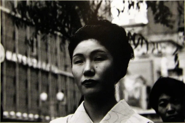 Nobuyoshi Araki Ginza (3176-29), 1963 - 1972