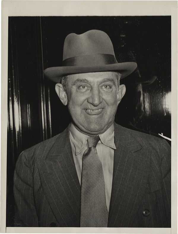 Weegee Witness to Shooting of Union Official, 1941