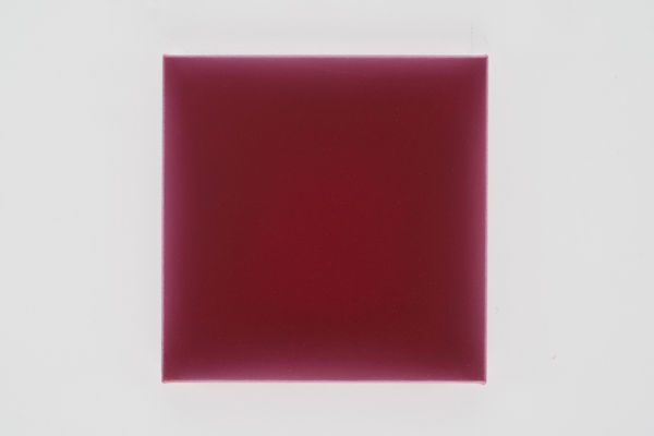 Gwen Hardie, 10.06.23.2, pure reds on q.violet, 2023