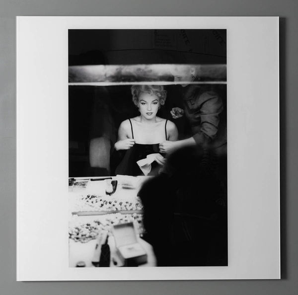 MARILYN IN DRESSING ROOM (front)