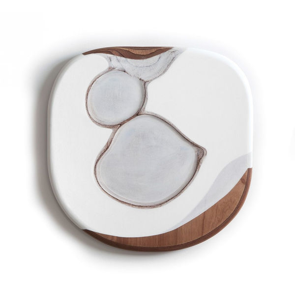 Emma Walker, Āvaraṇa (Conceal), 2021