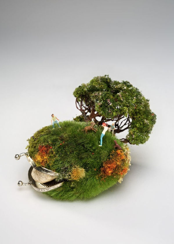 Kendal Murray, Catch, Snatch, Mismatch (Purse), 2019