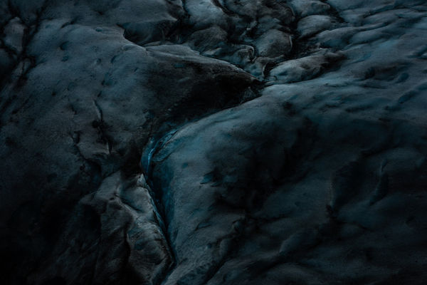 Kate Ballis, Vain, 2019