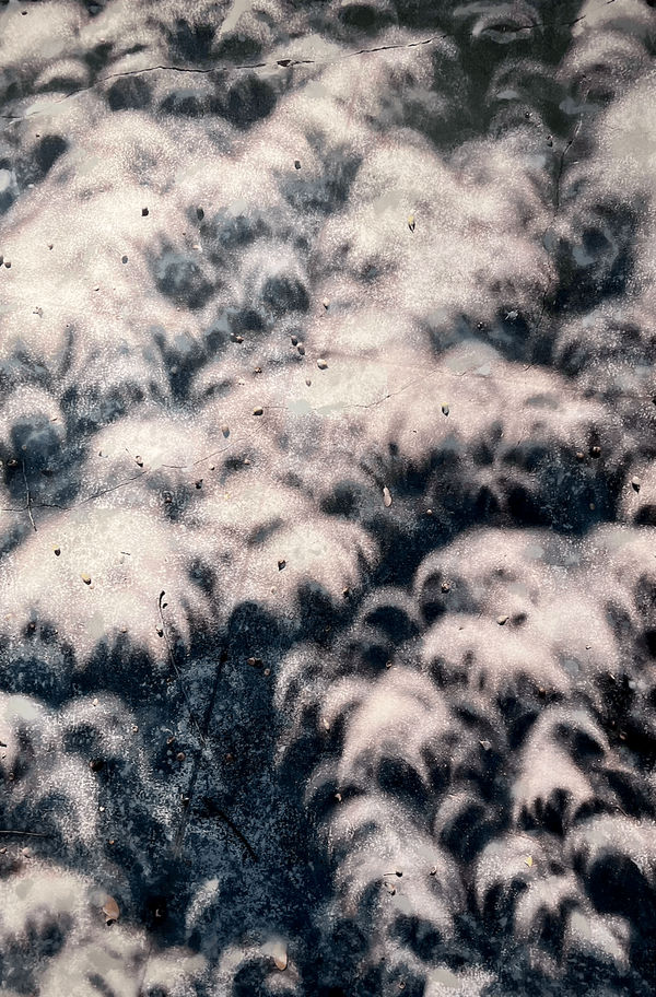 Robert McAn, Between the Sun and the Moon, 2023