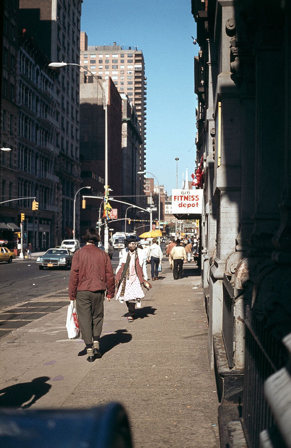 Vijya Kern, SOHO IV (Wallpaper), 2018