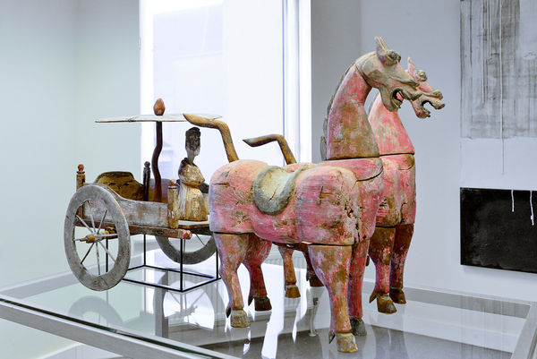 Chinese Antiques 中国古董 - Chinese painted dragon horse and wooden cart 中国汉代龙马驾车, Western Han Dynasty, 206 B.C. to 8 A.D., 2nd century B.C.