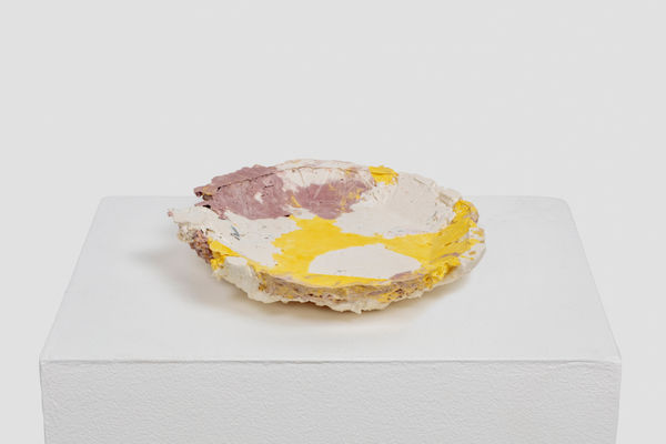 Ludovica Gioscia Vaniglia, Cocco e Cioccolato, 2022 Plaster, pigments, cosmetic packaging paper pulp, varnish