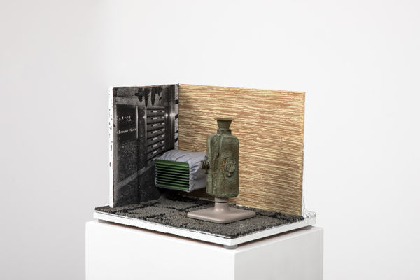 Erwan Sene Air Rabela, 2022 Wood, resin, aluminum / Bois, résine, aluminium 31 x 22 x 23 cm 12 1/4 x 8 5/8 x 9 in