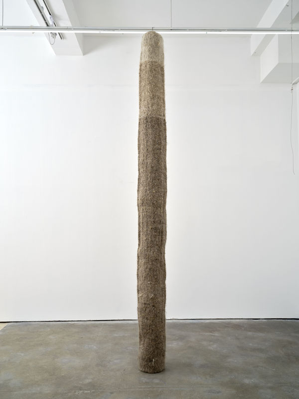 Maryn Varbanov 万曼, Structure V (Column) 结构V (圆柱), 1977