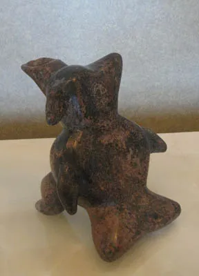 Colima Terracotta Reclinatorio