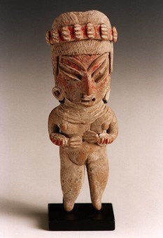 Chupicuaro Sculpture of a Standing Woman