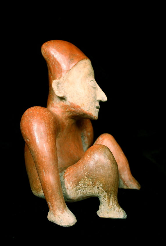 Ameca-Ezatlán Style Jalisco Terracotta Figure