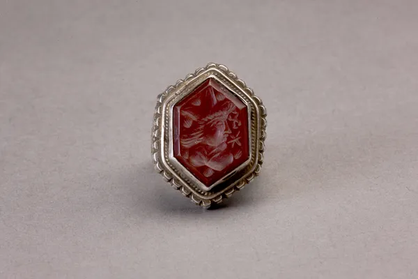 Silver Islamic rhomboid ring with carnelian intaglio