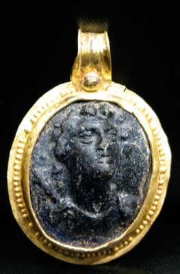 Roman Glass Cameo Pendant