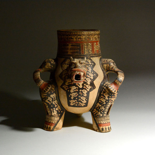Guanacaste-Nicoya Jaguar Effigy Vessel