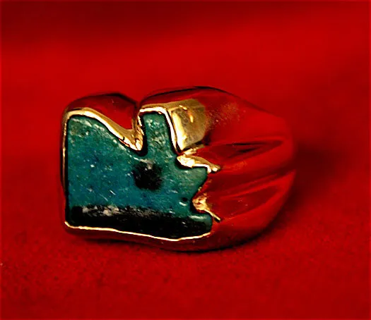 Gold Ring with Faience Eye of Horus Amulet